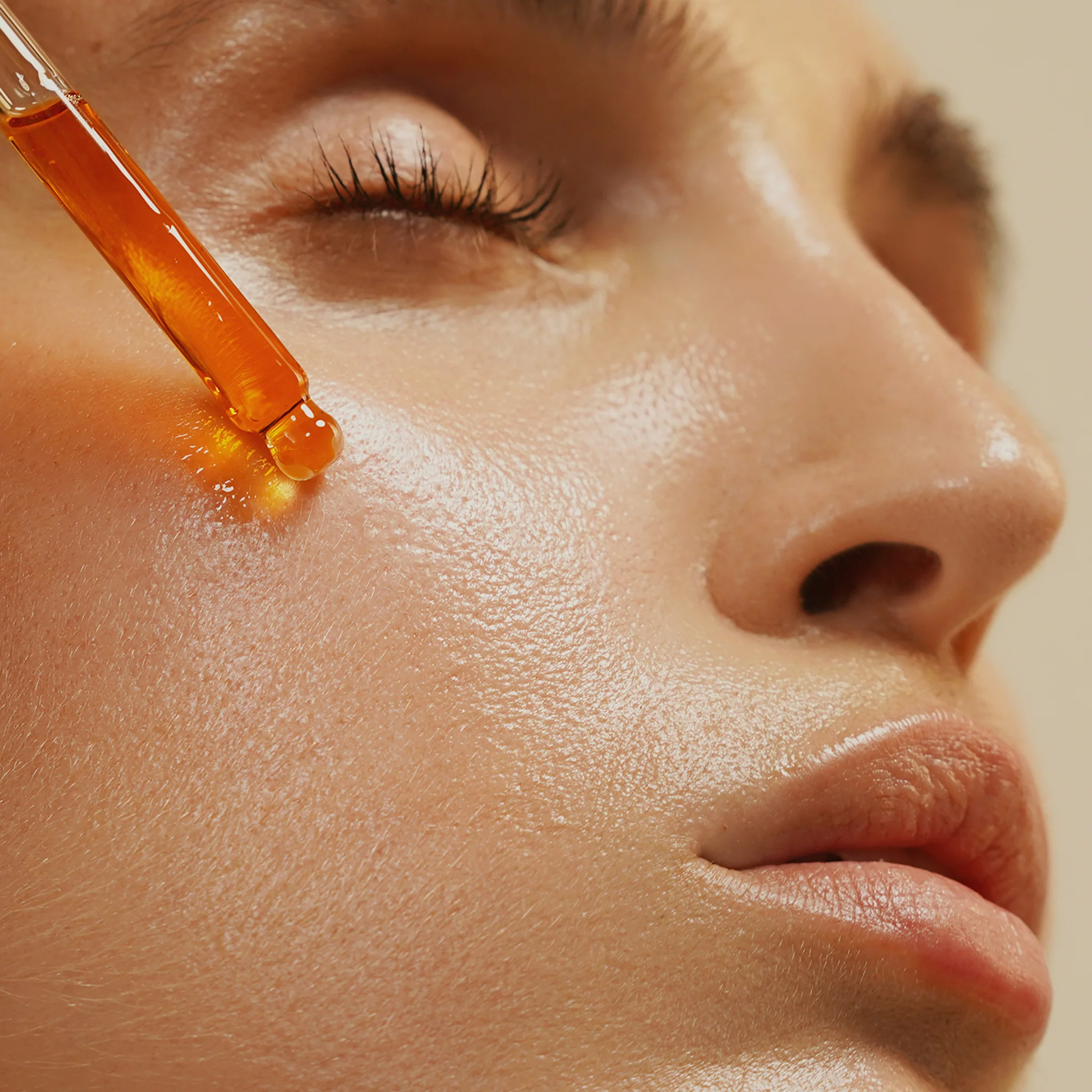 CALM Pure Radiance Oil - Image 8