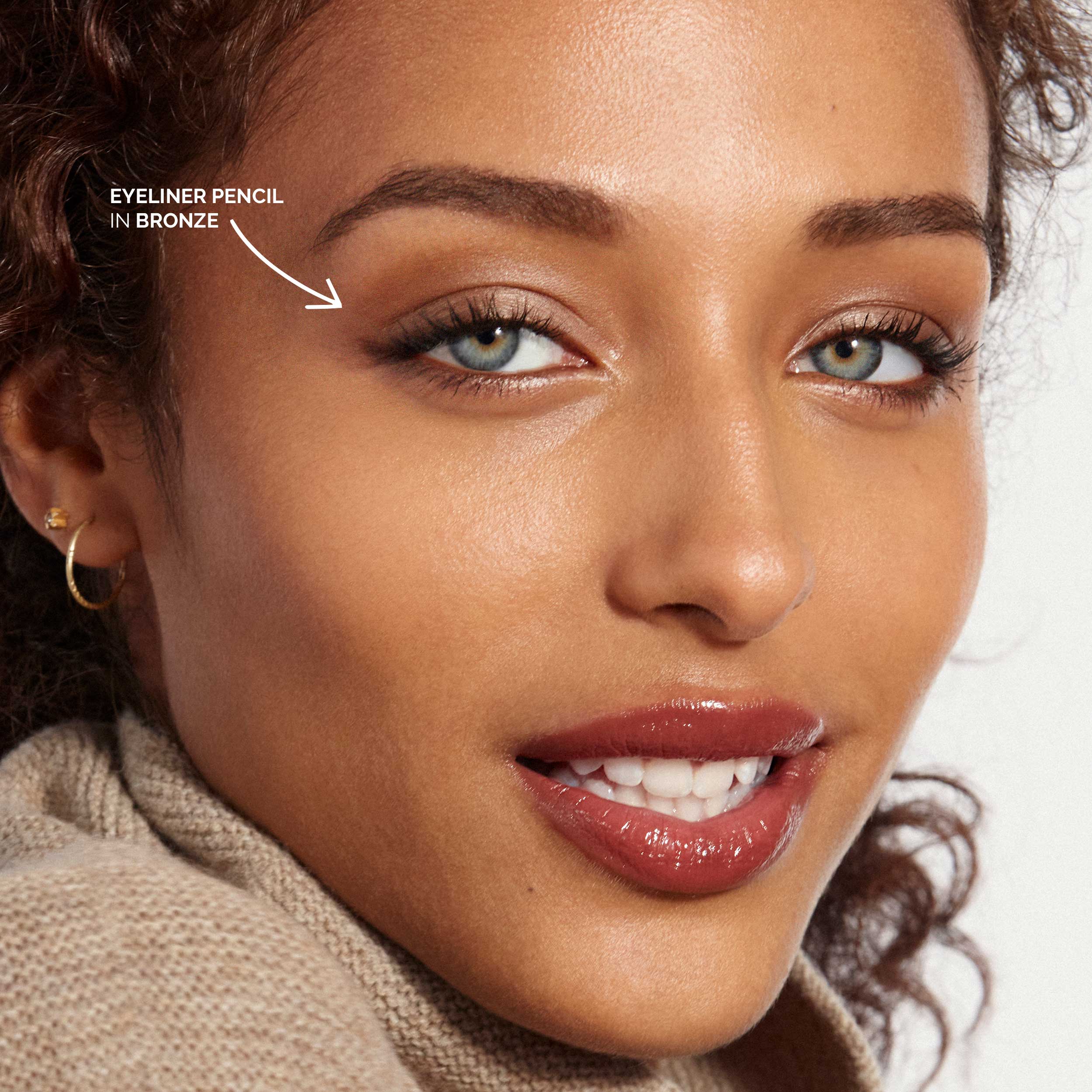 Vegan Eye Liner - Image 12