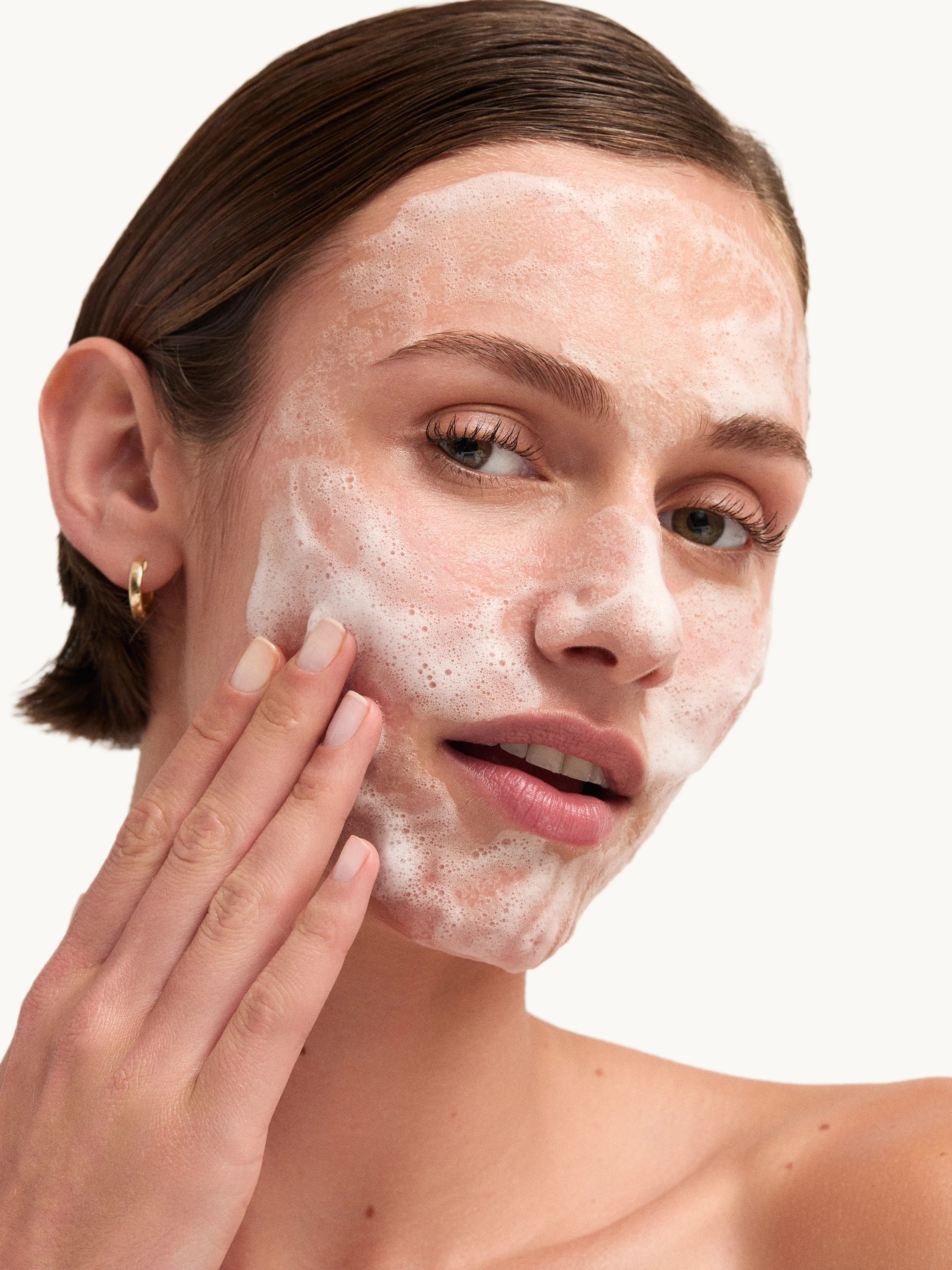 Daily Detox Foaming Cleanser - Image 6
