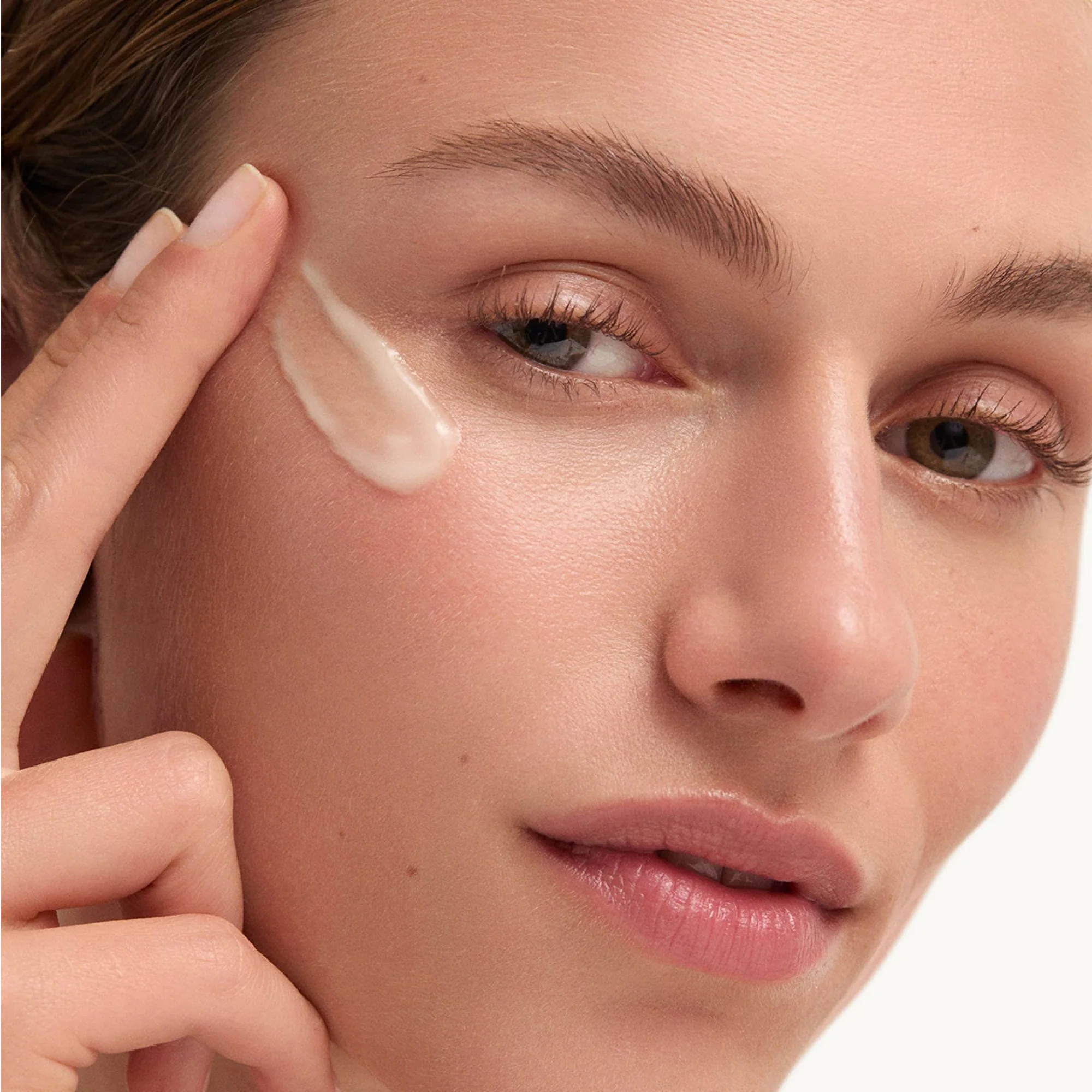Youth-Boost Peptide Serum - Image 3