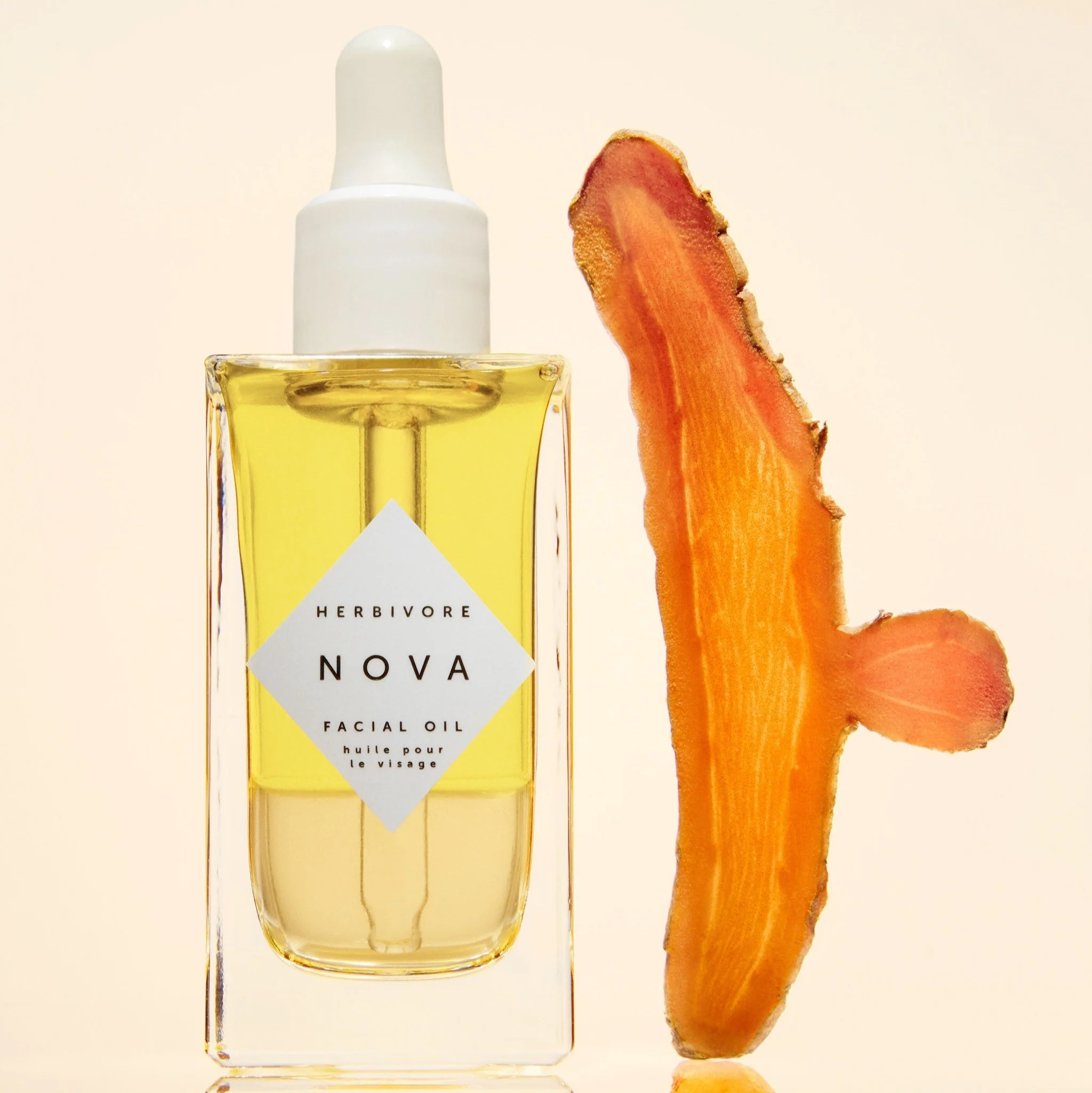 Nova Bi-Phase Glow Facial Oil - Image 5