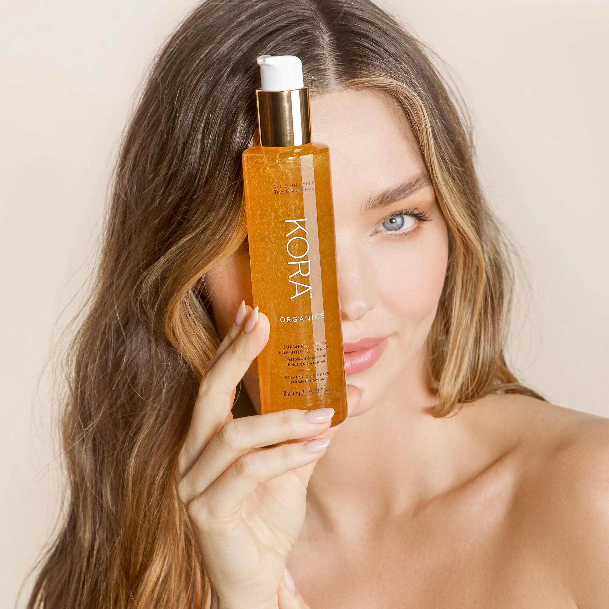 Turmeric Glow Foaming Cleanser - Image 7