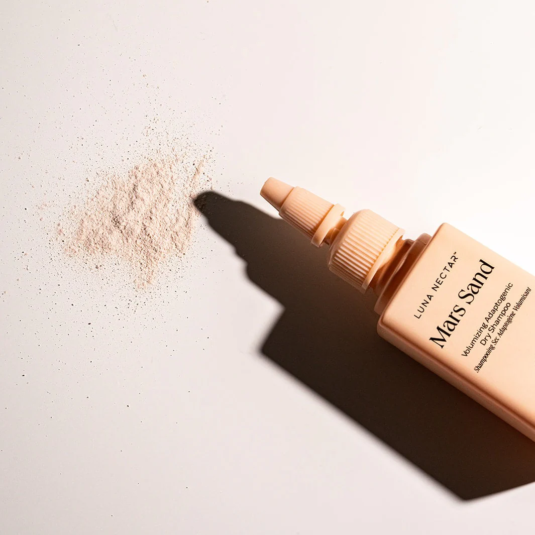 Mars Sand Volumizing Adaptogenic Dry Shampoo - Image 2
