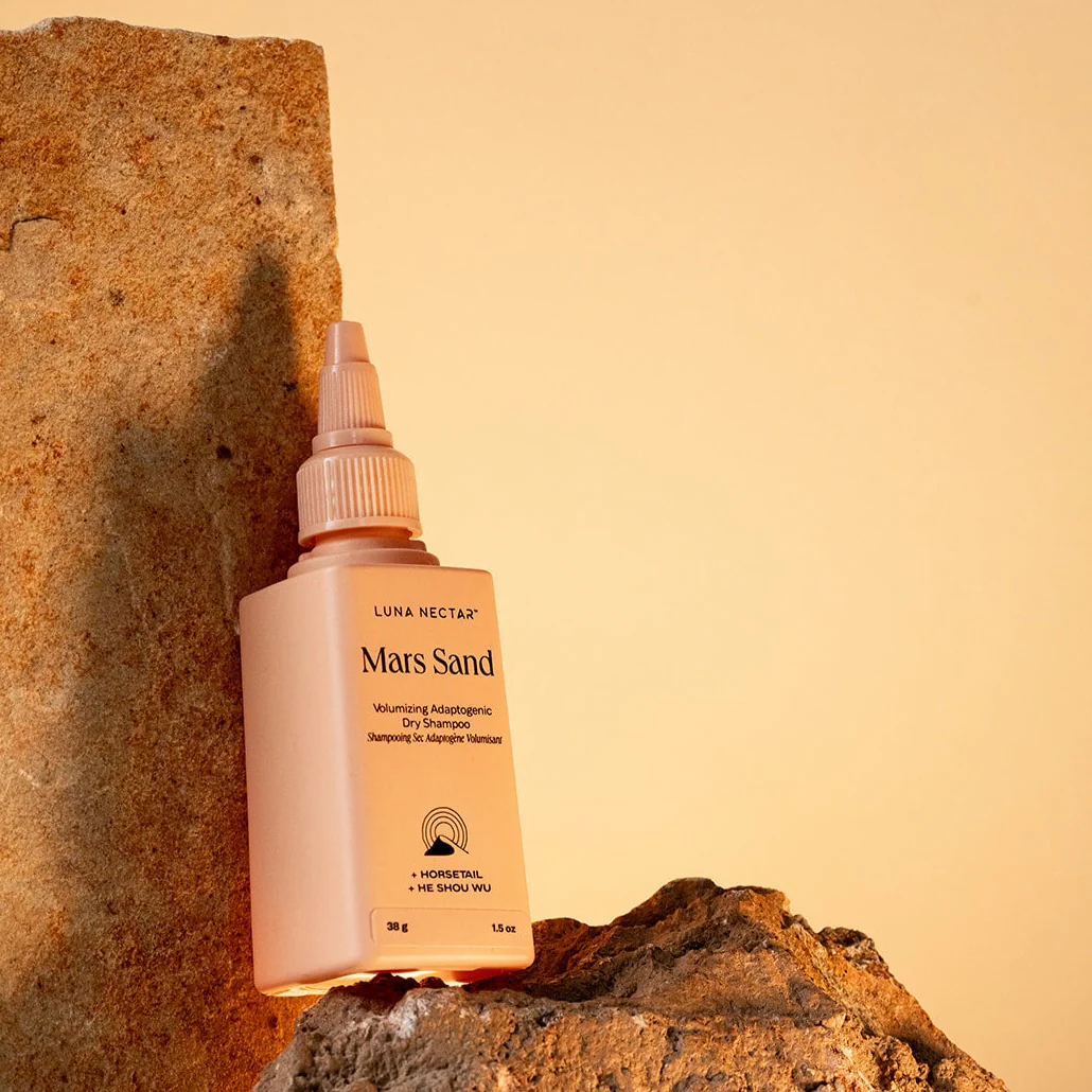 Mars Sand Volumizing Adaptogenic Dry Shampoo - Image 3