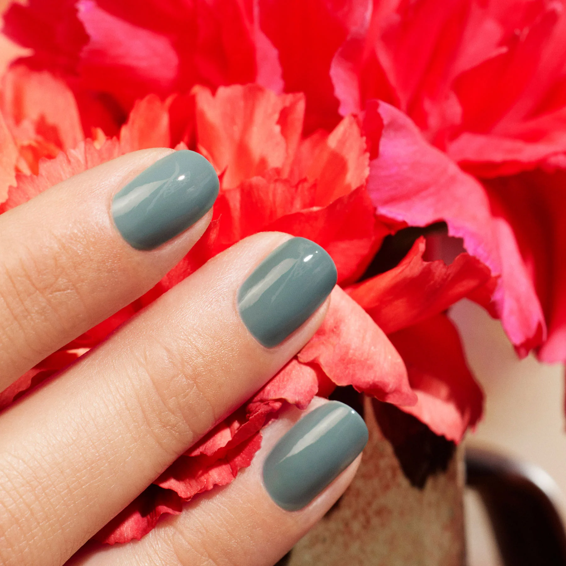 Green Nail Polish - Sauge - Image 3