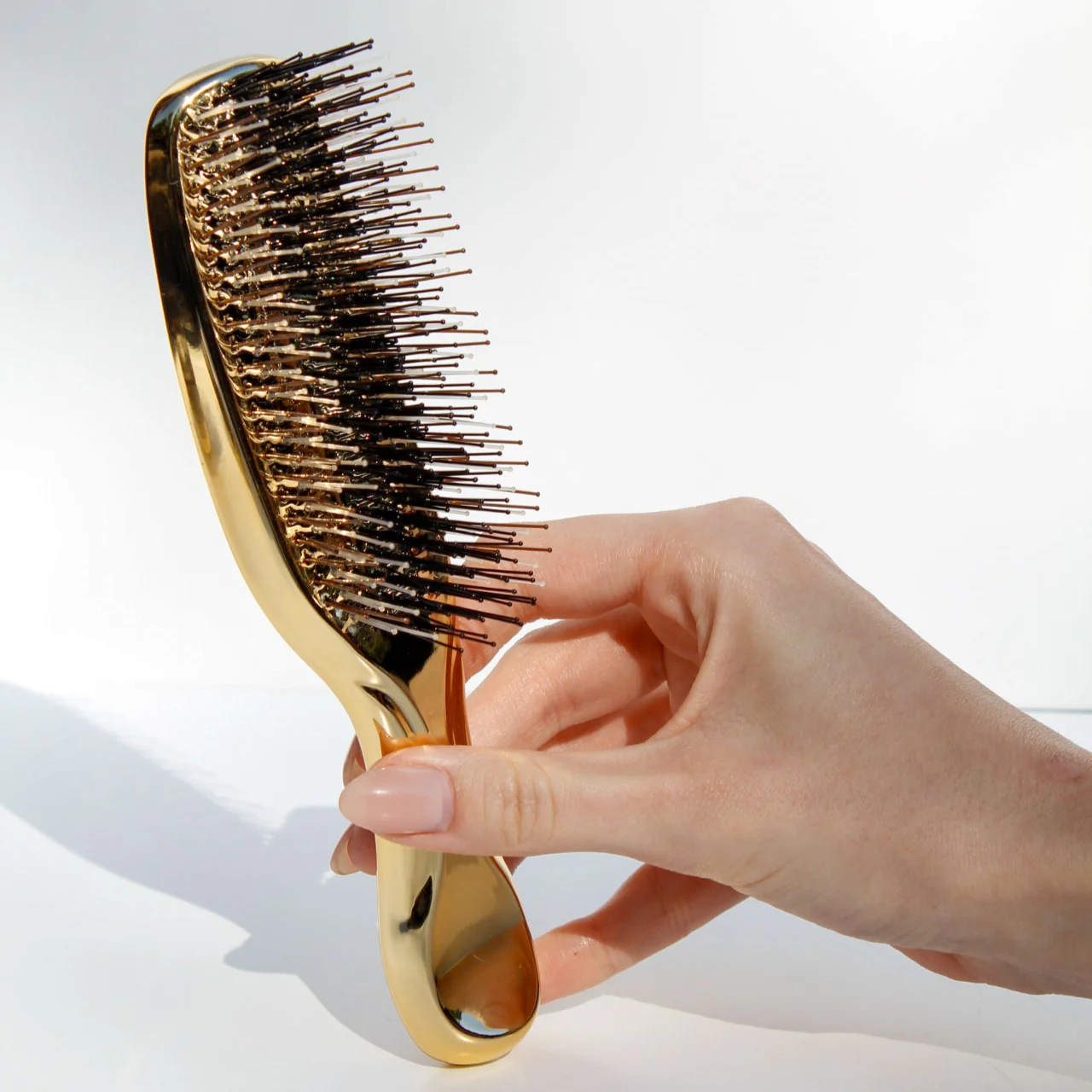 The Brush 3-In-1 Tool - Image 2