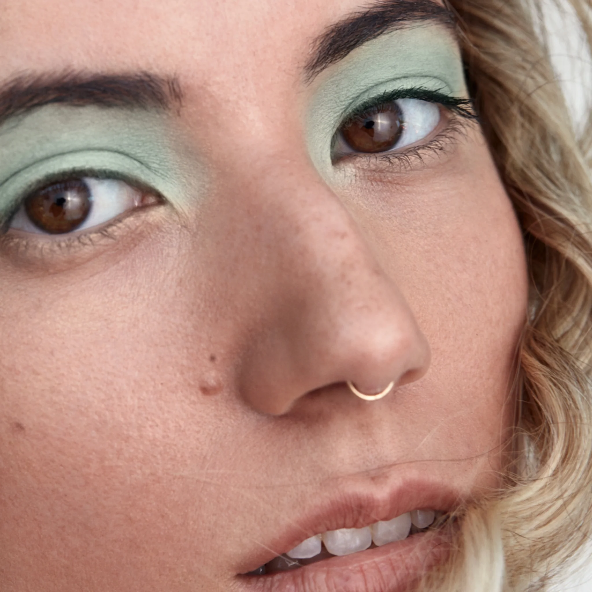 Cream Clay Eyeshadow - Image 15