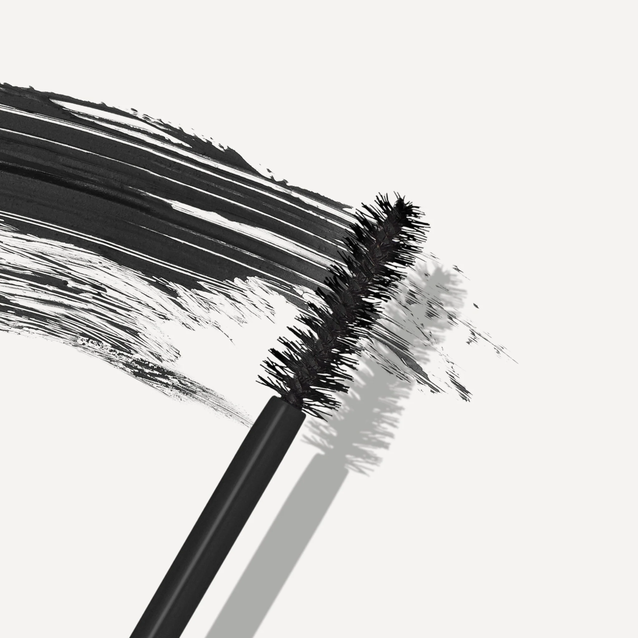 Volumizing Mascara - Image 3