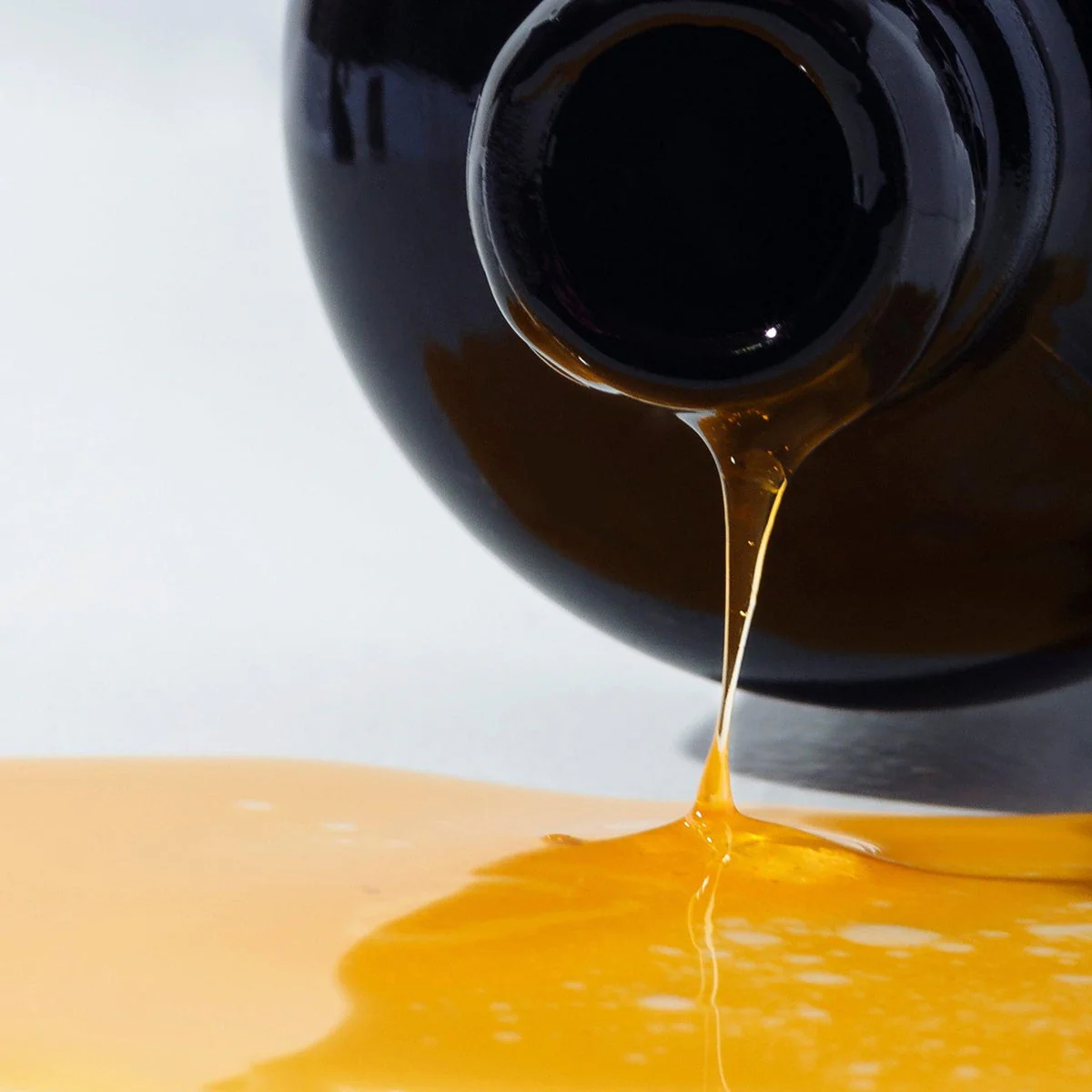 Montana Harvest Omega Oil Cleanser - Image 2