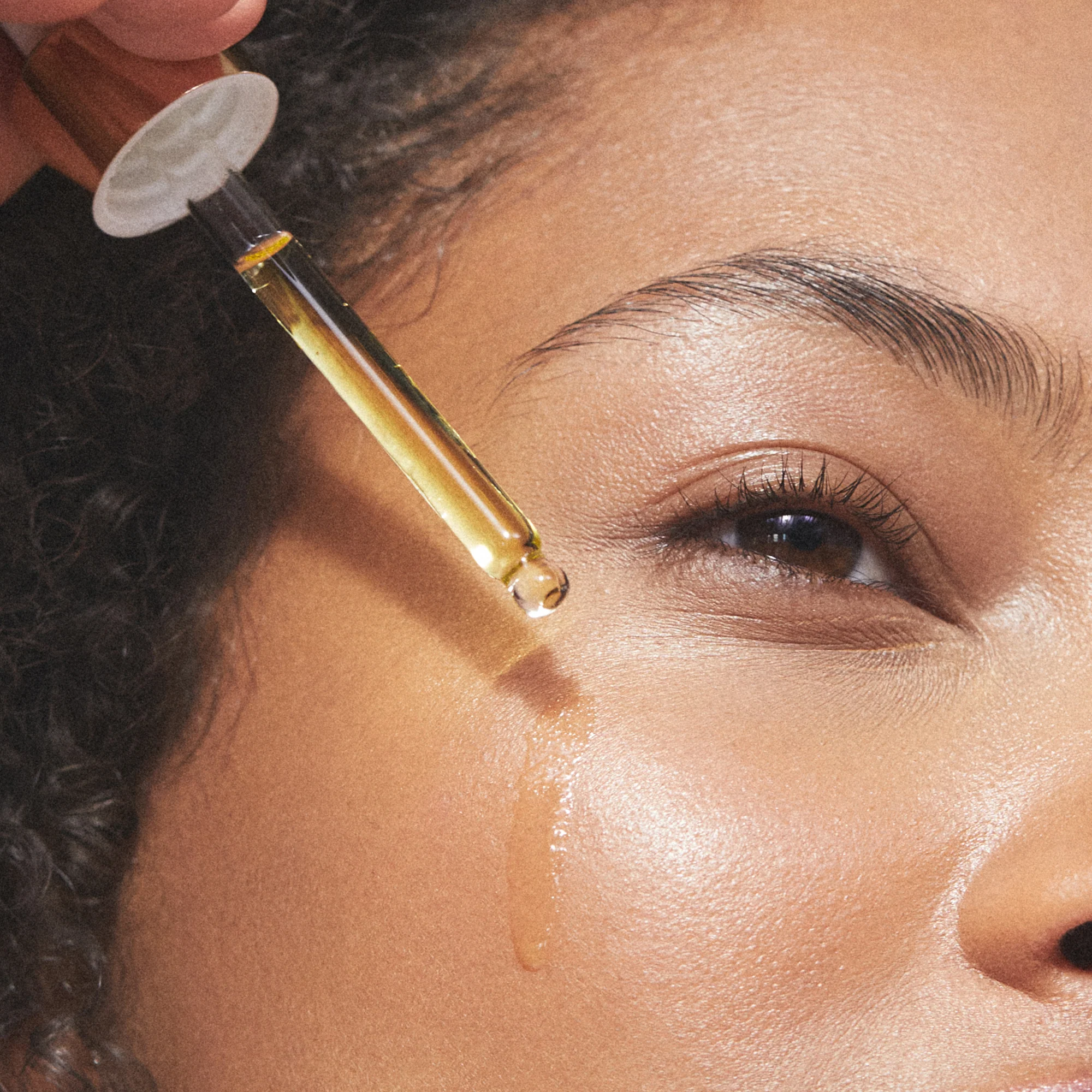 Noni Glow Face Oil - Image 3