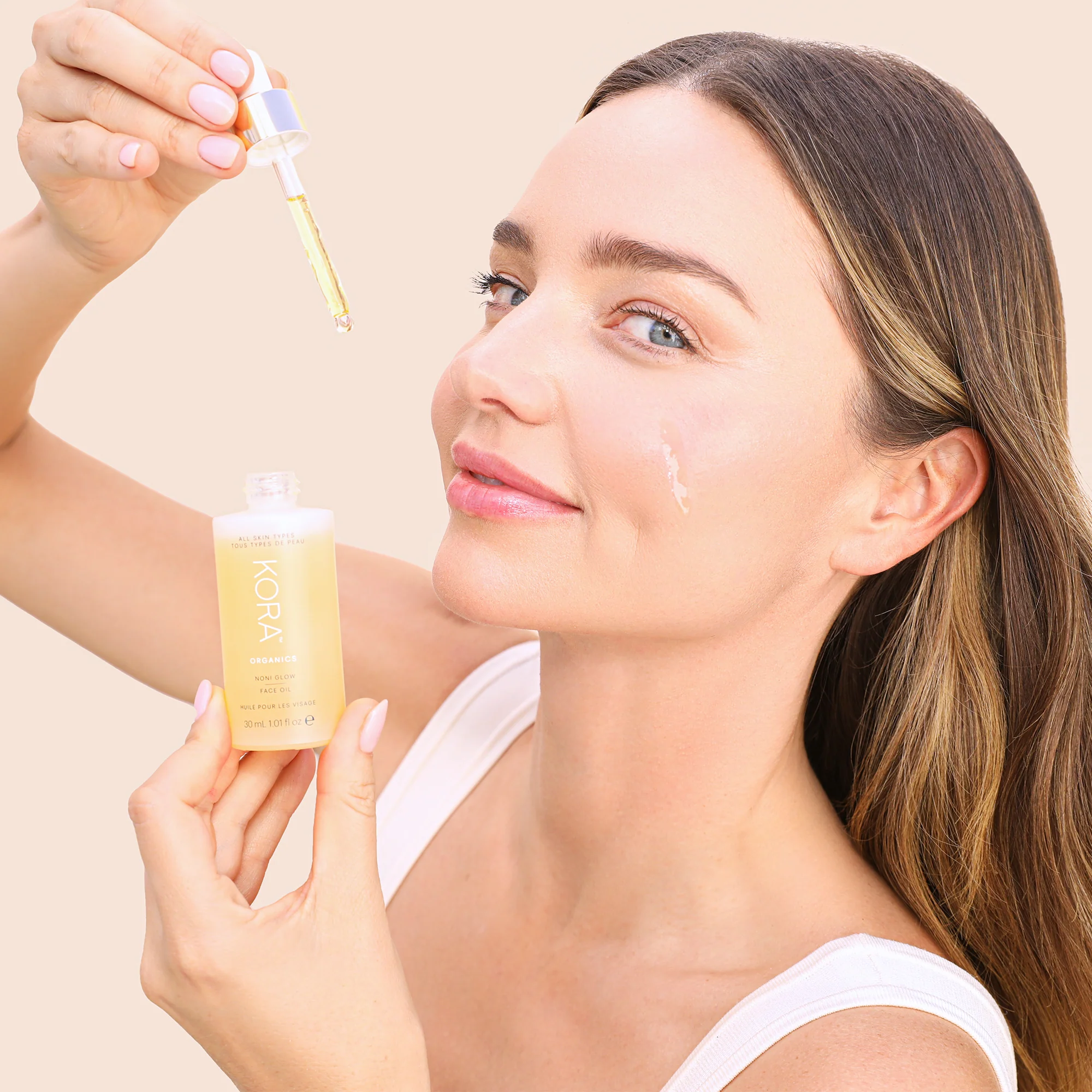 Noni Glow Face Oil - Image 8