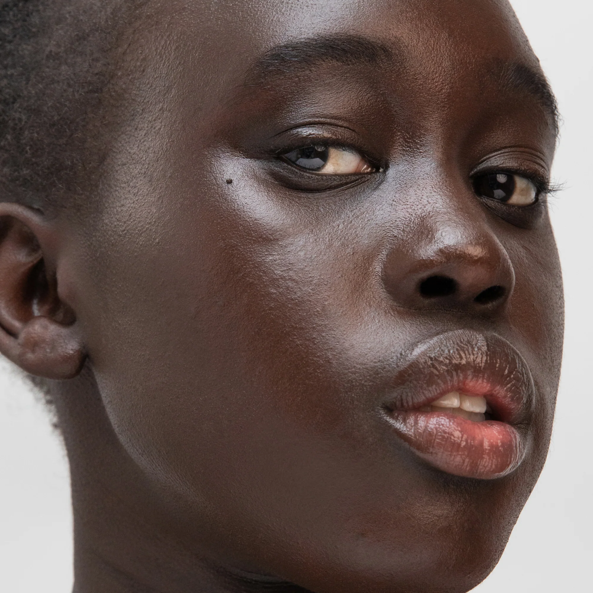 Oat Milk Foundation - Image 3