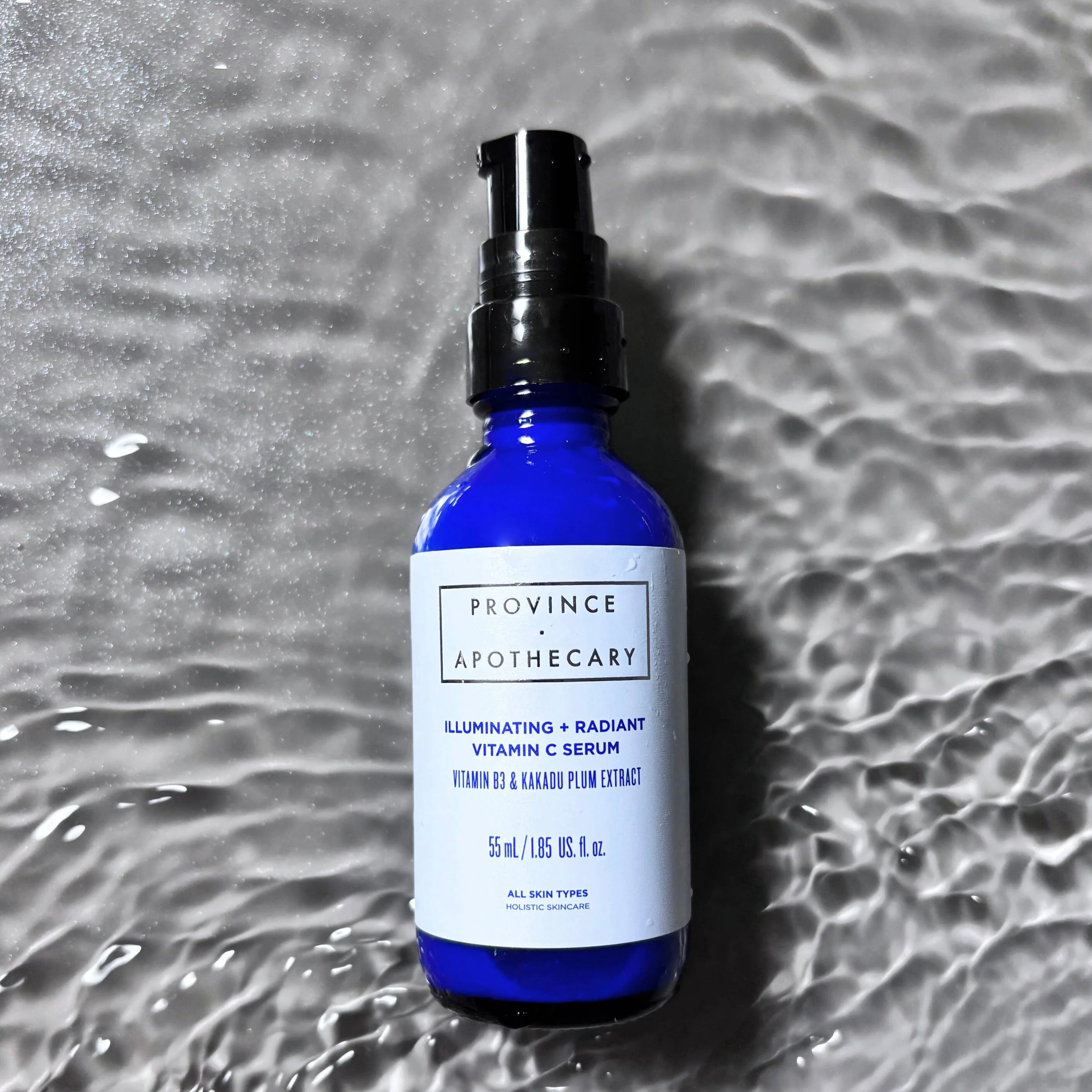 Illuminating + Radiant Vitamin C Serum Vitamin B3 & Kakadua Plum Extract - Image 2