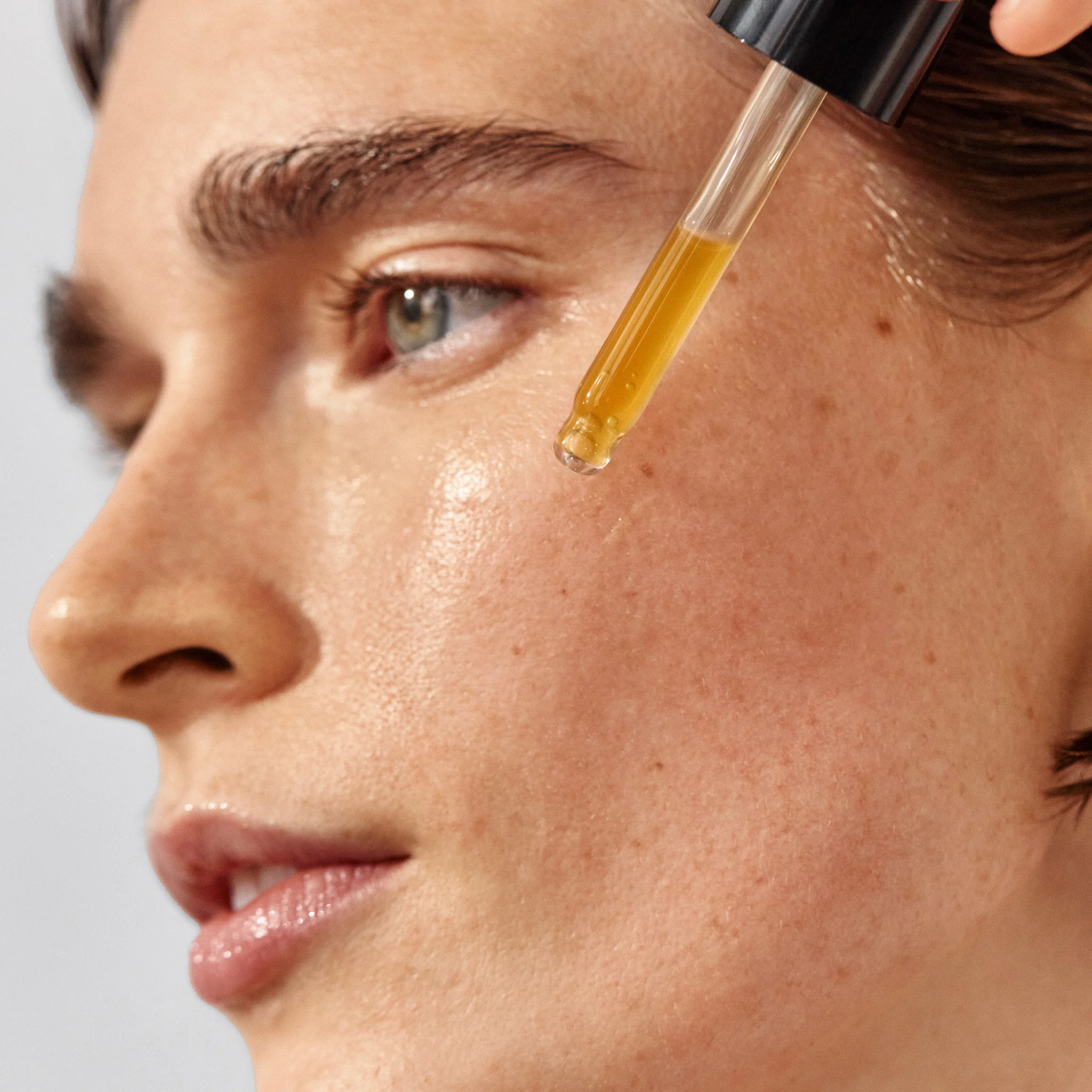 Chebula Active Anti-Aging Serum - Image 5