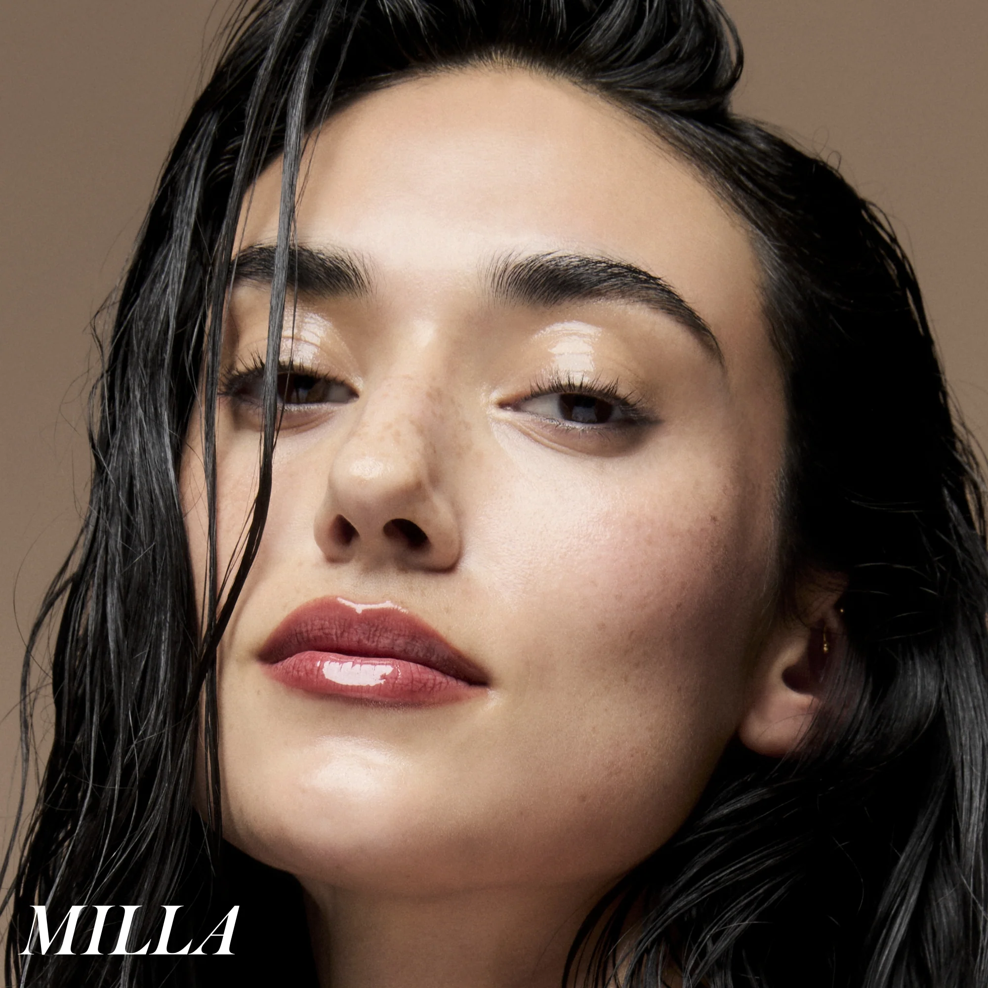 Legendary Lip Oil - Image 30
