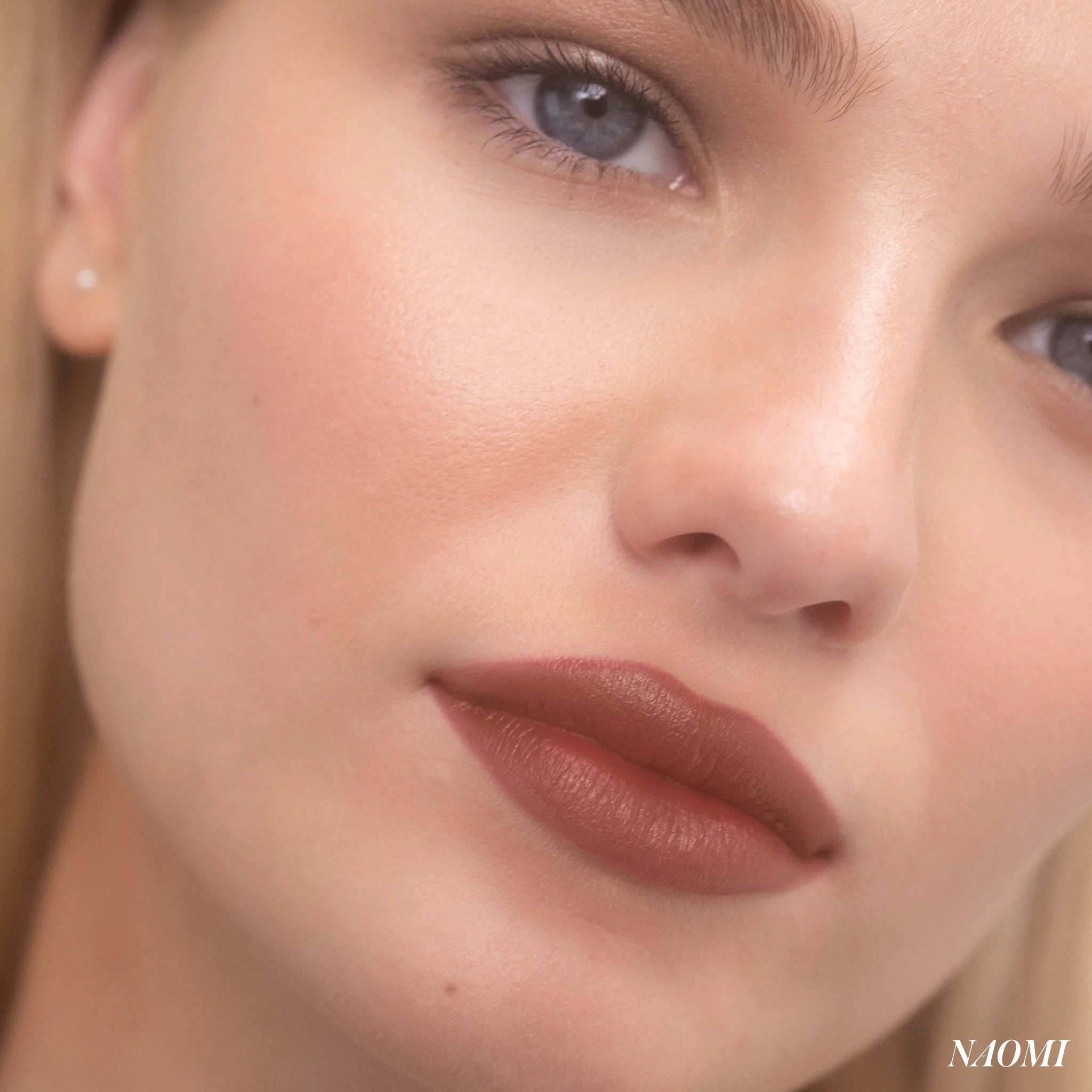 Nude Legendary Serum Lipstick - Image 9