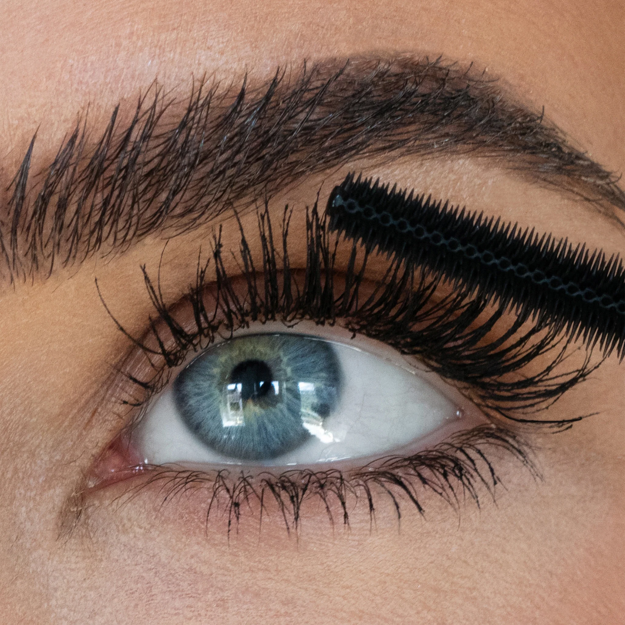 Cloud Mascara - Image 4