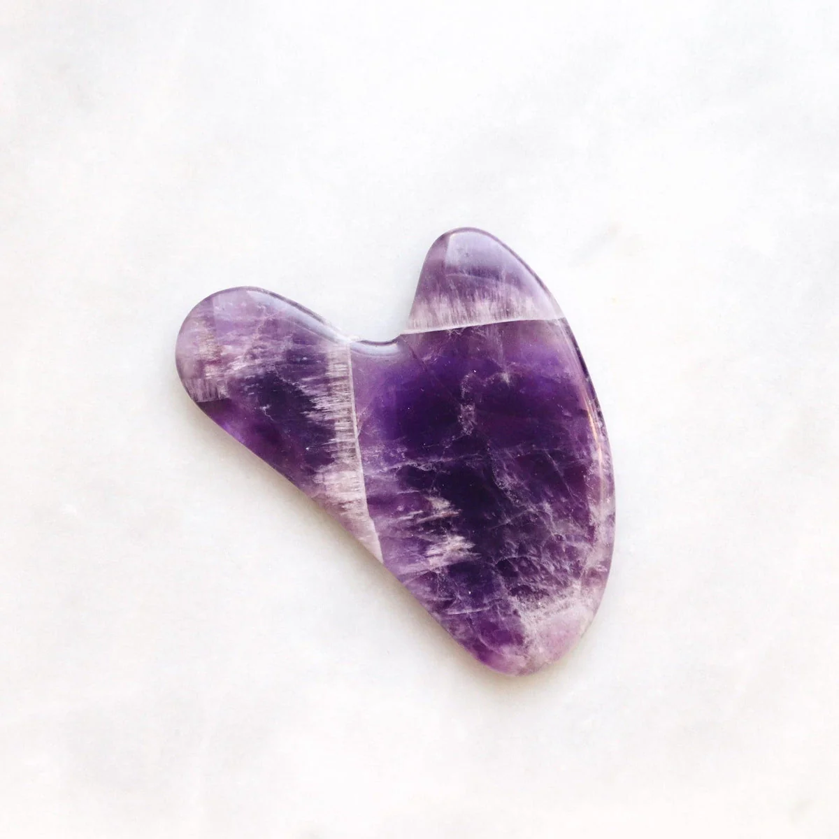 The Amethyst Gua Sha Facial Lifting Tool - Image 3